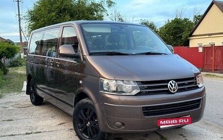 Volkswagen Caravelle T5, 2012 год, 2 090 000 рублей, 10 фотография