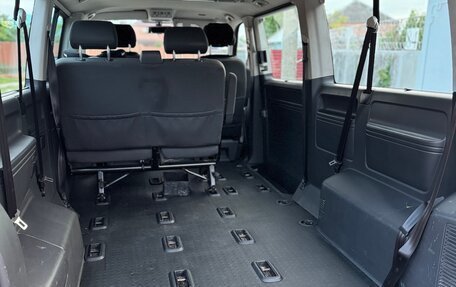 Volkswagen Caravelle T5, 2012 год, 2 090 000 рублей, 24 фотография