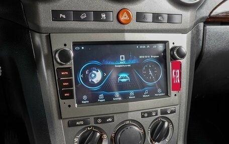 Opel Antara I, 2010 год, 859 000 рублей, 13 фотография