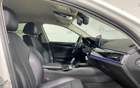 BMW 5 серия, 2021 год, 4 140 000 рублей, 11 фотография