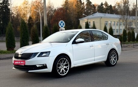 Skoda Octavia, 2018 год, 950 000 рублей, 3 фотография