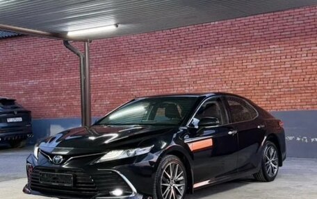 Toyota Camry, 2022 год, 2 890 000 рублей, 3 фотография