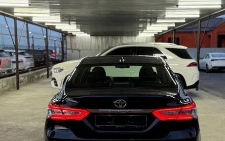 Toyota Camry, 2022 год, 2 890 000 рублей, 6 фотография