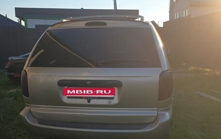 Chrysler Town & Country IV, 2001 год, 650 000 рублей, 4 фотография