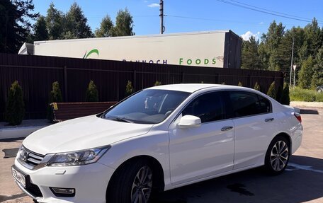 Honda Accord IX рестайлинг, 2013 год, 1 750 000 рублей, 8 фотография