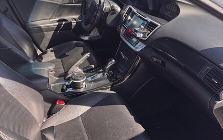 Honda Accord IX рестайлинг, 2013 год, 1 750 000 рублей, 13 фотография