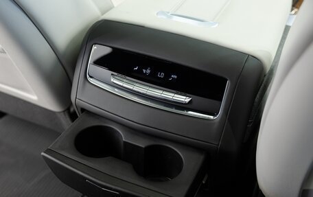 Cadillac Escalade V, 2025 год, 19 390 000 рублей, 27 фотография