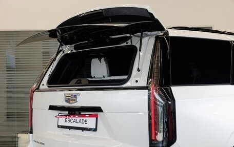 Cadillac Escalade V, 2025 год, 19 390 000 рублей, 35 фотография