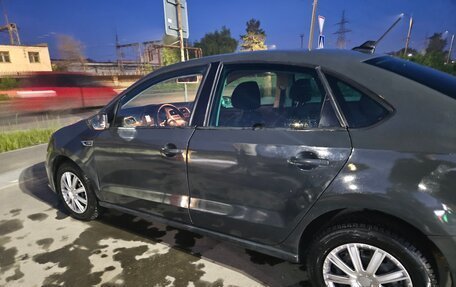 Volkswagen Polo VI (EU Market), 2018 год, 640 000 рублей, 2 фотография