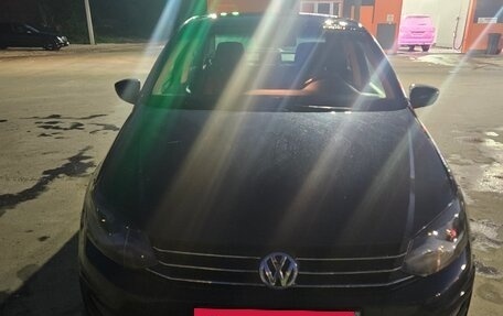 Volkswagen Polo VI (EU Market), 2018 год, 640 000 рублей, 3 фотография