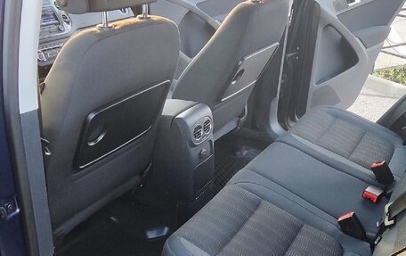 Volkswagen Tiguan I, 2011 год, 1 370 000 рублей, 26 фотография