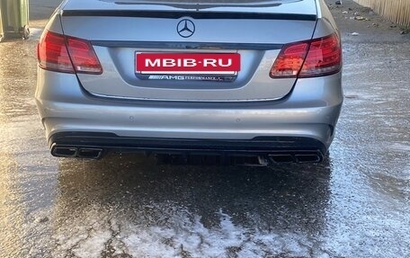 Mercedes-Benz E-Класс, 2013 год, 2 000 000 рублей, 2 фотография