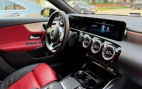 Mercedes-Benz A-Класс AMG, 2020 год, 3 800 000 рублей, 10 фотография