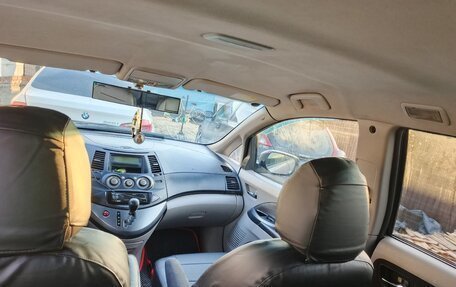 Mitsubishi Grandis, 2007 год, 600 000 рублей, 4 фотография