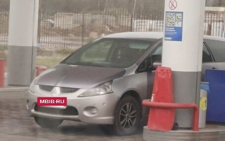 Mitsubishi Grandis, 2007 год, 600 000 рублей, 7 фотография
