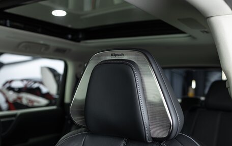 Infiniti QX80, 2026 год, 16 390 000 рублей, 13 фотография