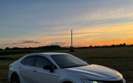 Toyota Camry, 2020 год, 2 620 000 рублей, 1 фотография