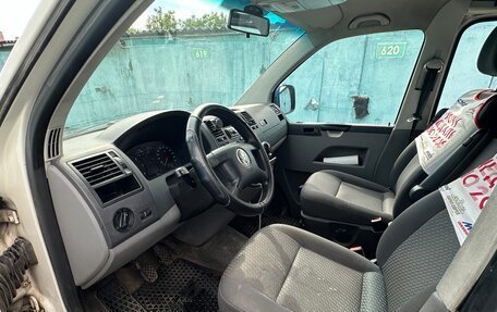 Volkswagen Transporter T5 рестайлинг, 2006 год, 950 000 рублей, 18 фотография