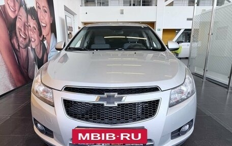 Chevrolet Cruze II, 2009 год, 529 000 рублей, 2 фотография