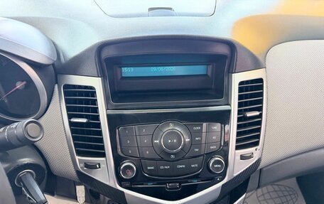 Chevrolet Cruze II, 2009 год, 529 000 рублей, 15 фотография