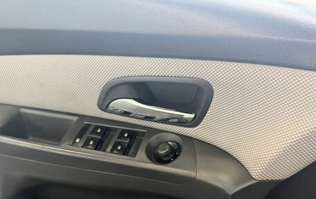 Chevrolet Cruze II, 2009 год, 529 000 рублей, 18 фотография