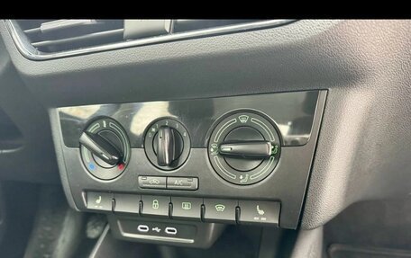 Skoda Rapid II, 2020 год, 1 250 000 рублей, 21 фотография