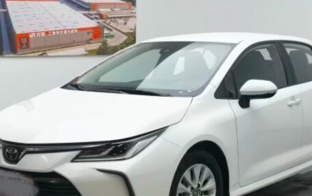 Toyota Corolla, 2023 год, 1 200 000 рублей, 2 фотография