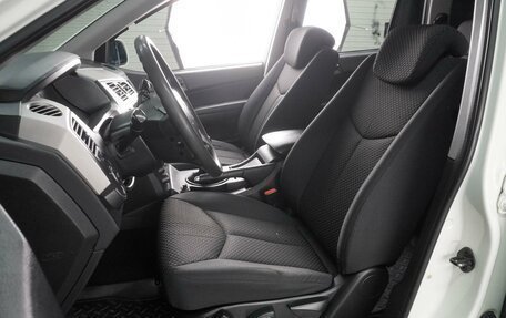 SsangYong Kyron I, 2012 год, 819 000 рублей, 10 фотография