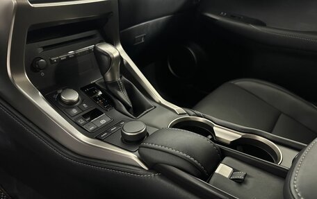 Lexus NX I, 2016 год, 2 600 000 рублей, 13 фотография