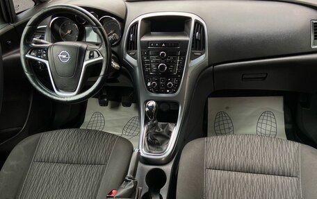 Opel Astra J, 2013 год, 559 000 рублей, 7 фотография