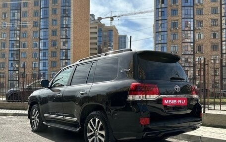 Toyota Land Cruiser 200, 2016 год, 5 390 000 рублей, 6 фотография