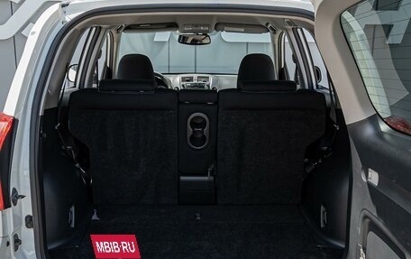 Toyota RAV4, 2011 год, 1 230 000 рублей, 21 фотография