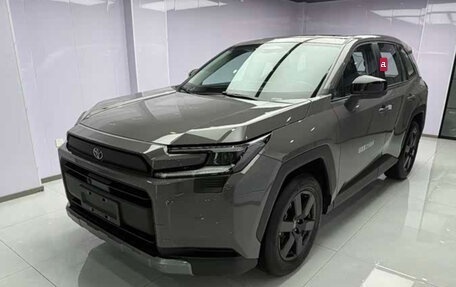 Toyota RAV4, 2026 год, 4 230 000 рублей, 2 фотография