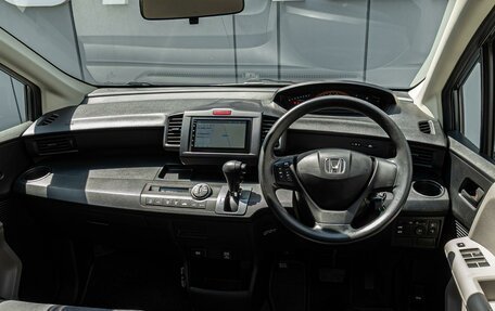 Honda Freed I, 2008 год, 1 040 000 рублей, 6 фотография