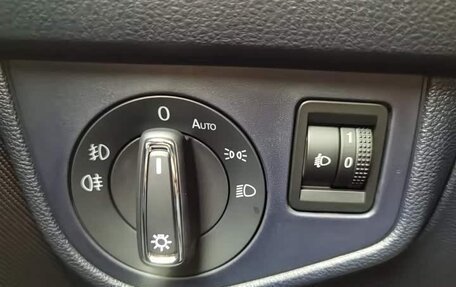 Volkswagen Lavida, 2025 год, 1 300 000 рублей, 20 фотография