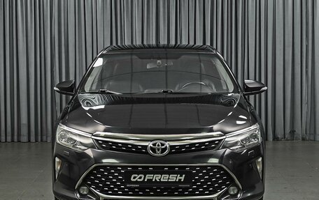 Toyota Camry, 2018 год, 2 120 000 рублей, 3 фотография