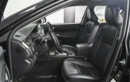 Toyota Camry, 2018 год, 2 120 000 рублей, 10 фотография