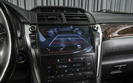 Toyota Camry, 2018 год, 2 120 000 рублей, 15 фотография