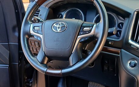 Toyota Land Cruiser 200, 2021 год, 12 000 000 рублей, 12 фотография