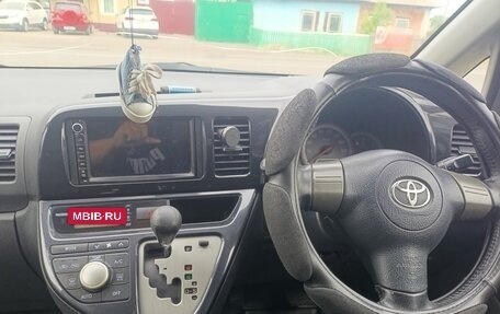 Toyota Wish II, 2005 год, 800 000 рублей, 5 фотография