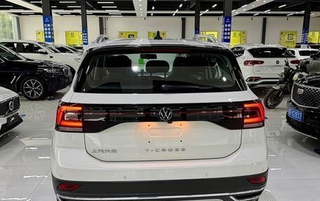 Volkswagen T-Cross I, 2022 год, 1 320 000 рублей, 5 фотография