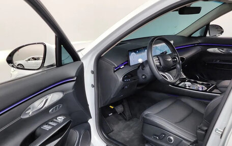 Genesis GV70, 2025 год, 6 400 000 рублей, 9 фотография