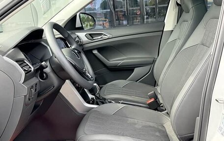 Volkswagen T-Cross I, 2022 год, 1 270 000 рублей, 6 фотография