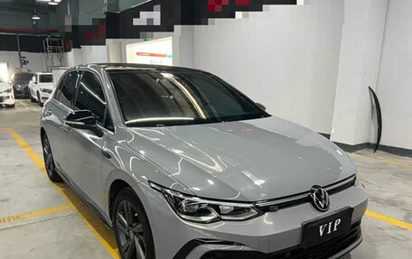 Volkswagen Golf VIII, 2022 год, 1 750 000 рублей, 3 фотография