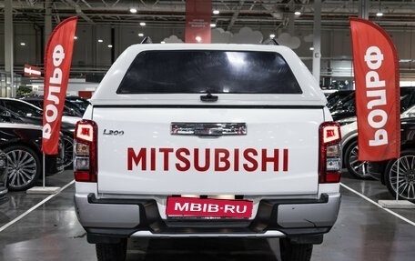 Mitsubishi L200 IV рестайлинг, 2022 год, 3 199 000 рублей, 11 фотография