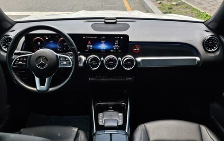Mercedes-Benz GLB, 2021 год, 2 590 002 рублей, 13 фотография