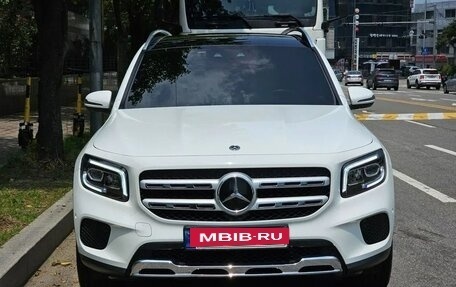 Mercedes-Benz GLB, 2021 год, 2 590 002 рублей, 2 фотография