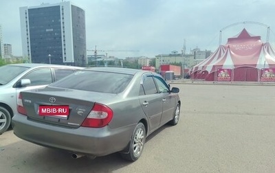 Toyota Camry V40, 2002 год, 670 000 рублей, 1 фотография