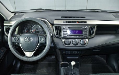 Toyota RAV4, 2013 год, 1 629 000 рублей, 12 фотография
