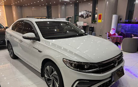 Volkswagen Bora, 2023 год, 1 350 000 рублей, 6 фотография